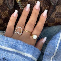 "Flora" gold ring with mother of pearl