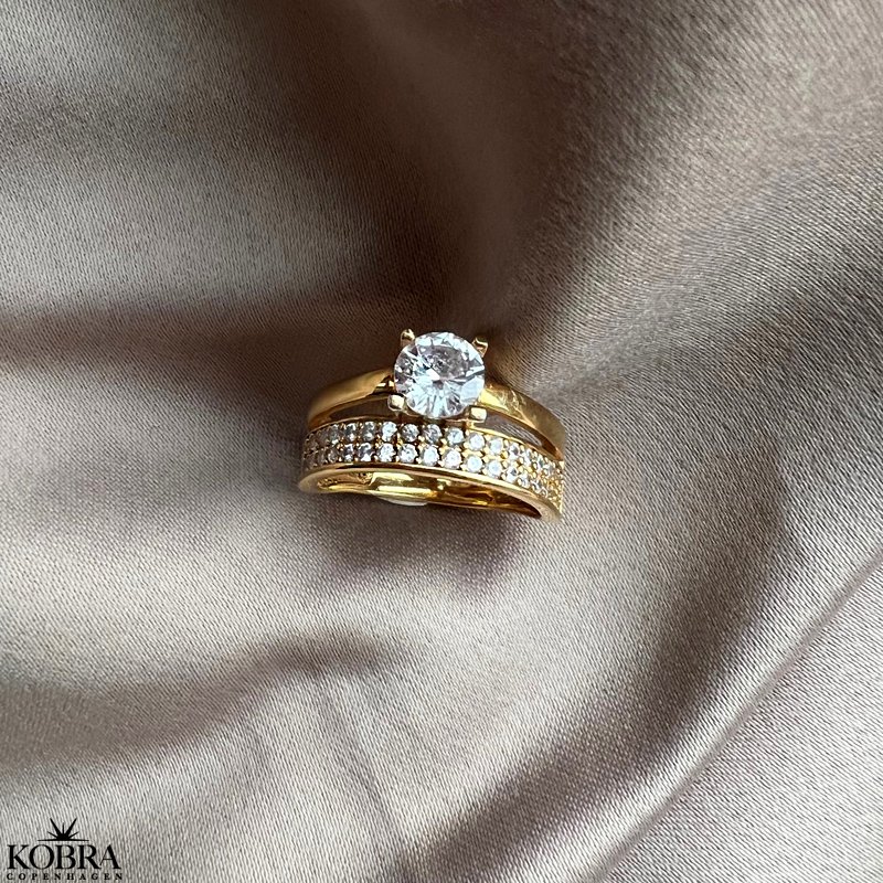 "Stella" 18 karat forgyldt 2-i-1 ring med hvide sten