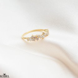 "Mikami" 18 carat gold plated ring with white stones