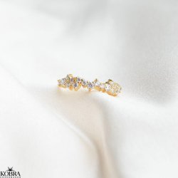 "Mikami" 18 carat gold plated ring with white stones