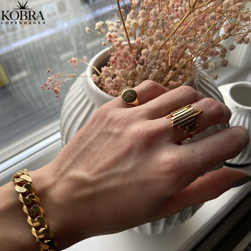 "Empire" 18 carat goldplated handmade ring