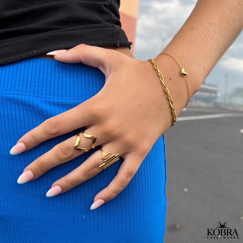 "Empire" 18 carat goldplated handmade ring