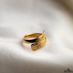 "Tonya" 18 carat gold plated ring in hammered design