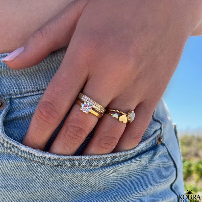 "Stella" 18 karat forgyldt 2-i-1 ring med hvide sten