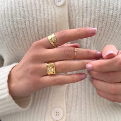 "Miami" chunky guld signet ring med farvet sten