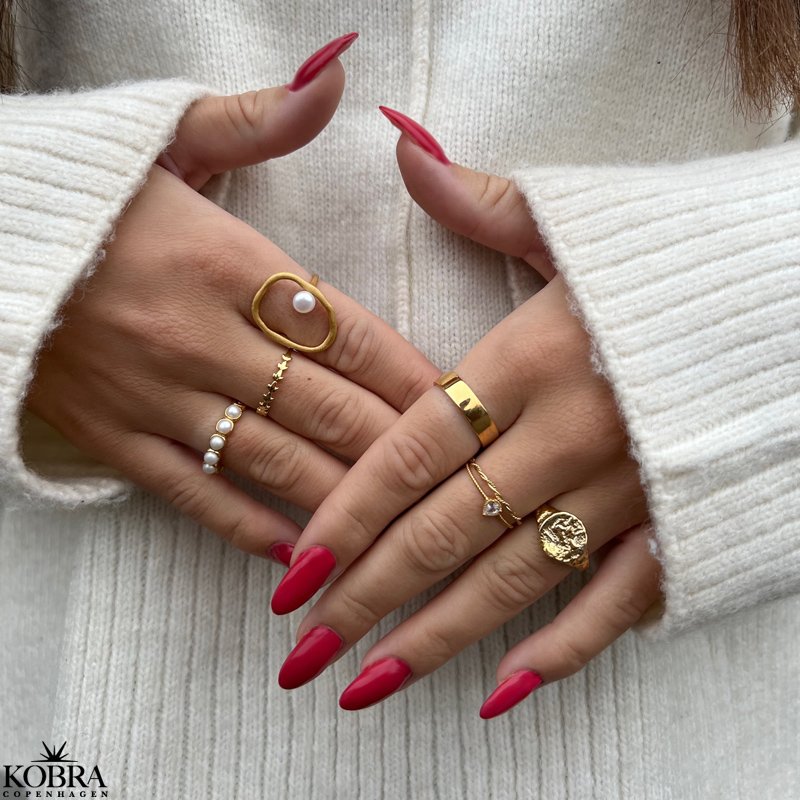 "Cookie" 18 karat forgyldt ring med gte ferskvandsperler