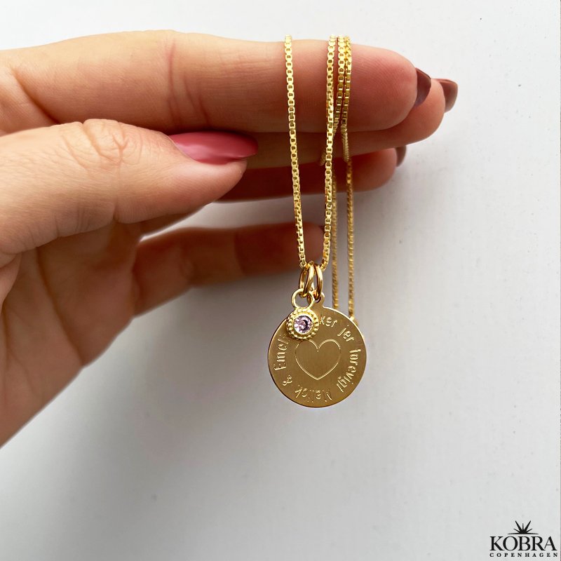 "Vigga" personalized gold necklace with your engraving
