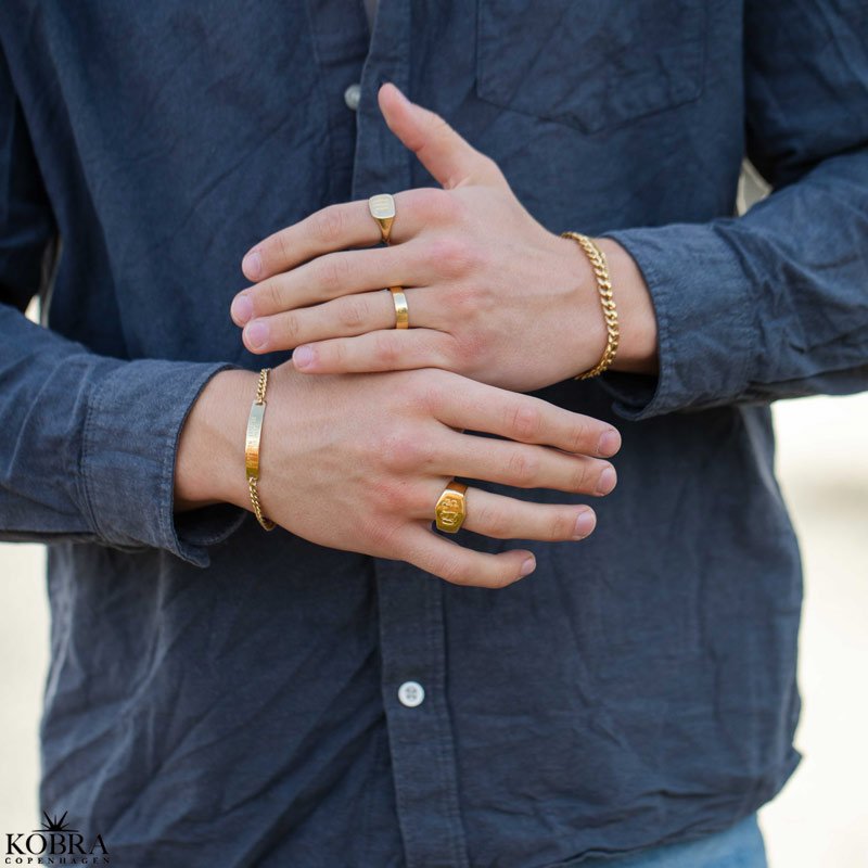 "Tokyo" 18 karat forgyldt ring / signet ring med gravering til mnd