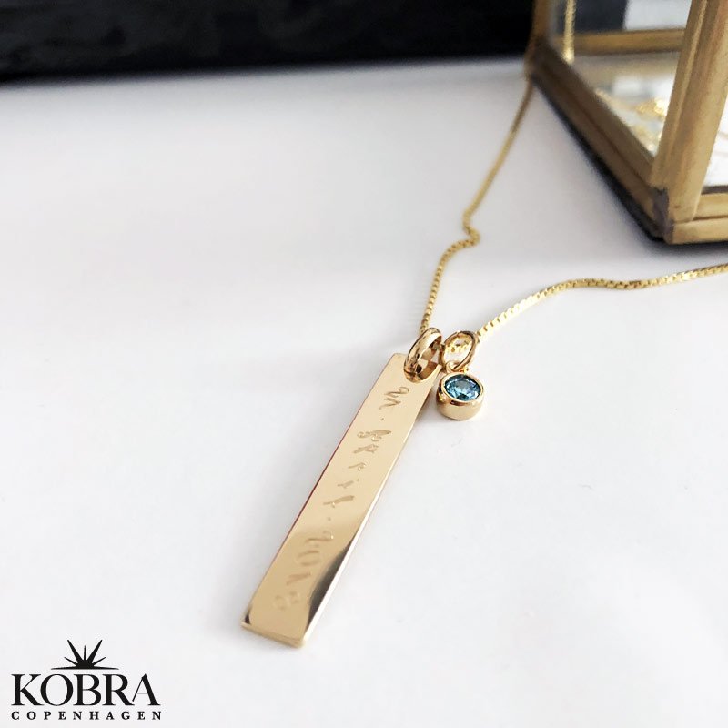 "Alliance" 18 carat gold plated pendant including engraving and gem