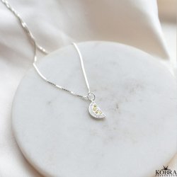 "Lemon Drop" Halskde i slv med citronskive og zirkonia