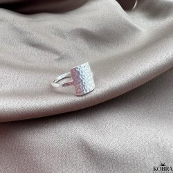 "Misty" hammerslet firkantet slv ring