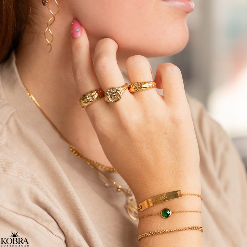 "Envy" Chunky guld ring i organisk design