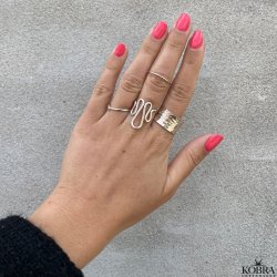 "Phlox" hammered ring in sterling silver