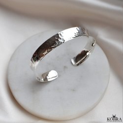 "Blake" hammerslet armbnd / armring i sterling slv