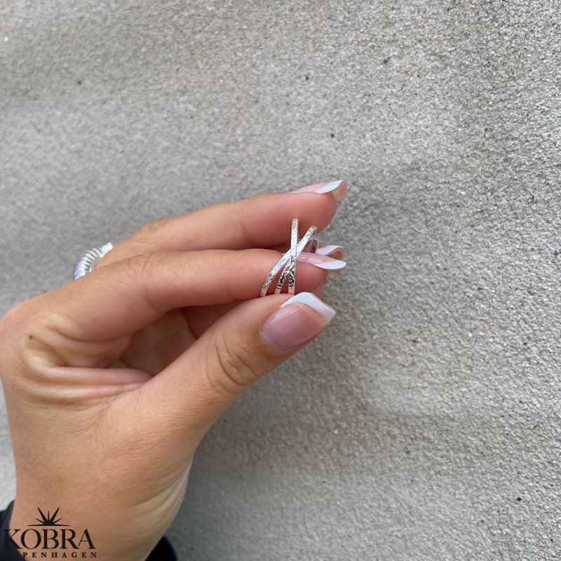 "Hattie" hammerslet 3i1 slv ring