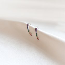 "Hawaii" lille earcuff i s�lv med farvede sten 
