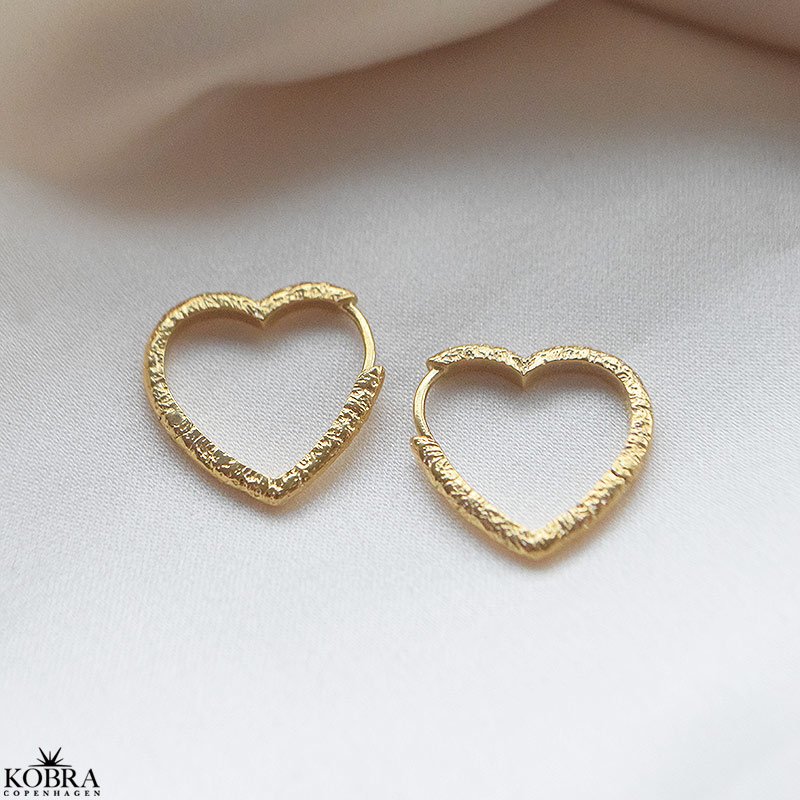 "Esther" Crushed Heart reringe 18k forgyldt