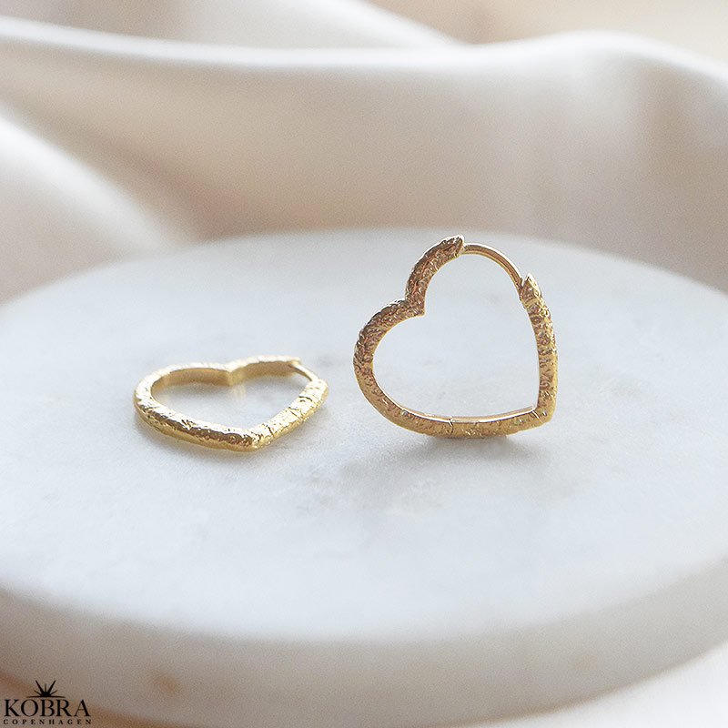 "Esther" Crushed Heart reringe 18k forgyldt