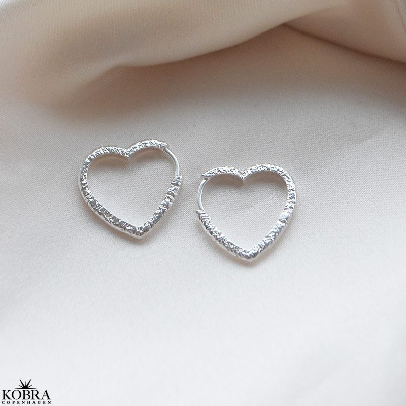 "Esther" Crushed Heart reringe i slv