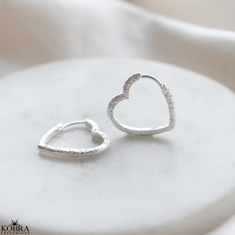 "Esther" Crushed Heart reringe i slv