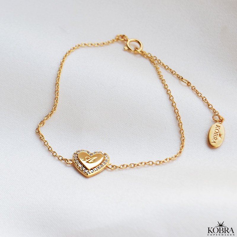 "Heart Glow" 18 karat forgyldt hjerte armbnd inklusiv gravering