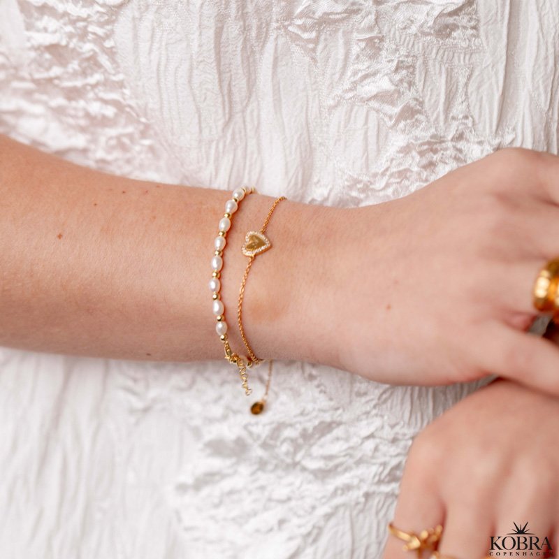 "Heart Glow" 18 karat forgyldt hjerte armbnd inklusiv gravering