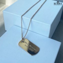 "Hector" Dogtag i guld (str. L) med personlig gravering, matteret r effekt