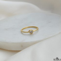 "Junie" heart ring in gold with stones