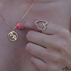 "Mikami" 18 carat gold-plated heart ring with white zirconia stones