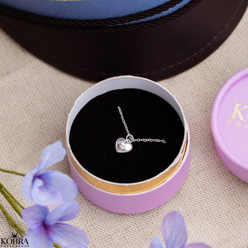 Studentersmykke - slvhjerte halskde med personlig gravering