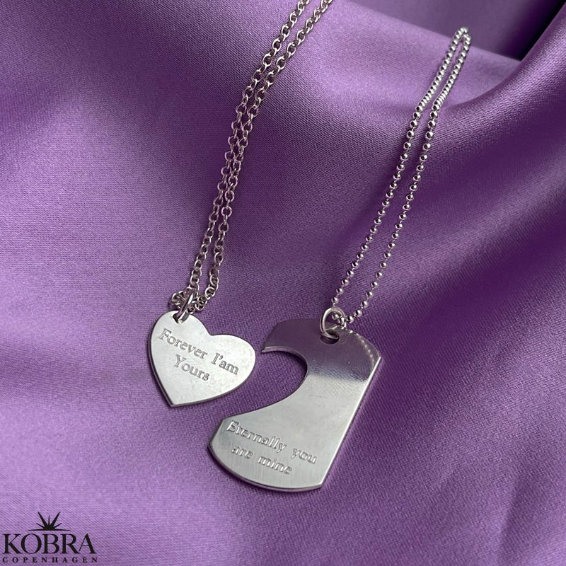 "You and me" Dogtag i slv med slv hjerte inklusiv gravering