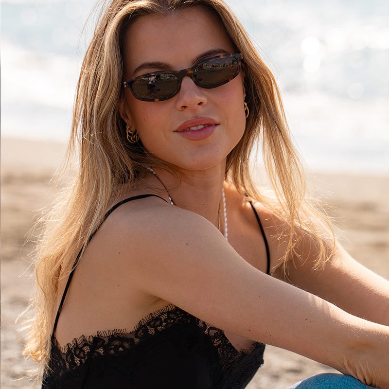 Endless Love Earrings � 18k Gold Plated Sterling Silver