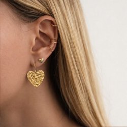 "Riannon" store 18 karat forgyldt hammersl�et hjerte �reringe