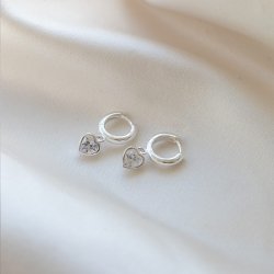 "Junie" silver heart earrings with white stones