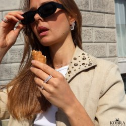 "Krystal" eksklusive sm hjerte hoops i slv med "krystaller"