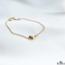 "Liva" guld armbnd med lille hjerte inklusiv din gravering