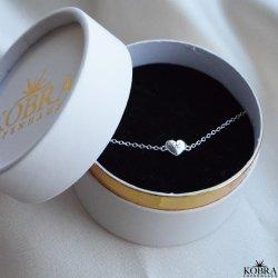 "Liva" slv armbnd med lille hjerte inklusiv din gravering