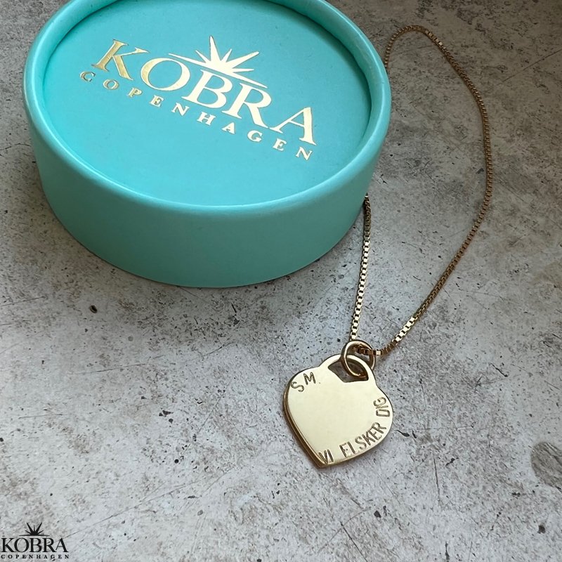 "Krlek" smuk guldhjerte halskde inklusiv gravering