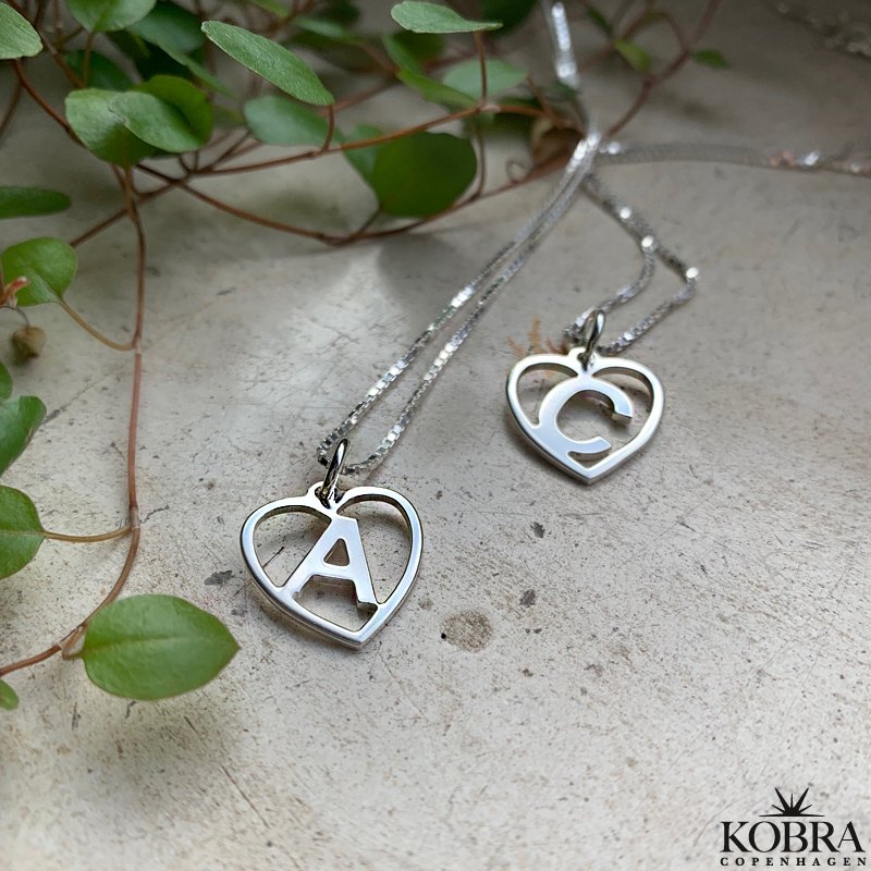 "Soul" hjerte halskde i slv med personligt bogstav