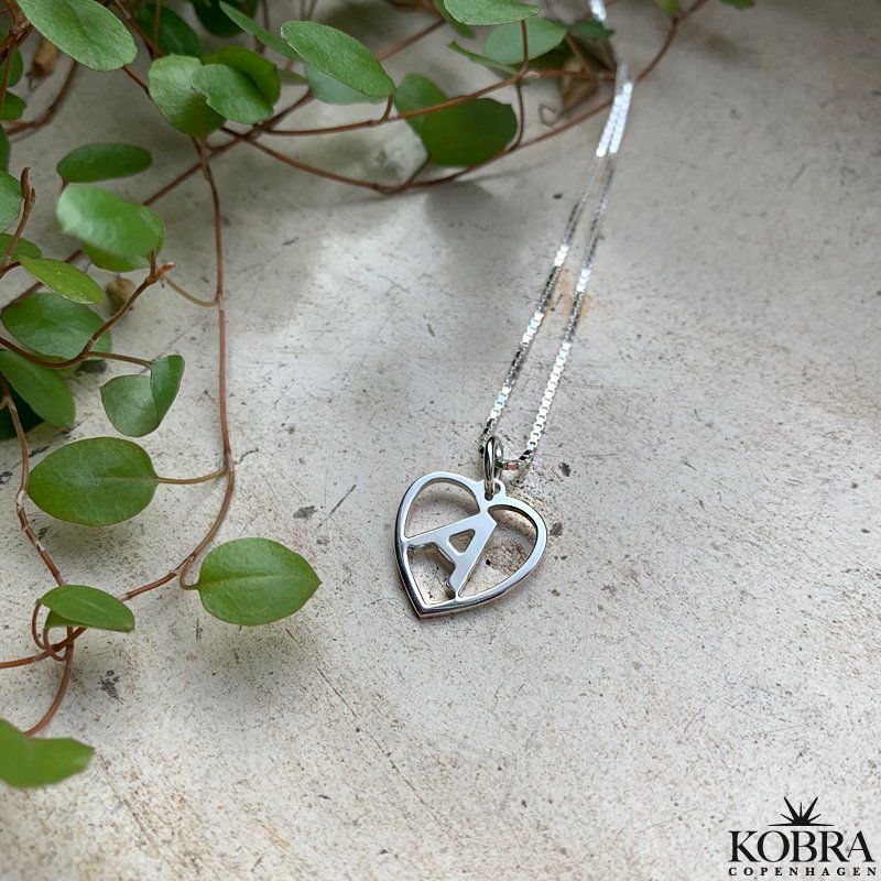 "Soul" hjerte halskde i slv med personligt bogstav