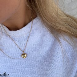 "Anamaria" 18 karat forgyldt hjertemedaljon med hvid sten