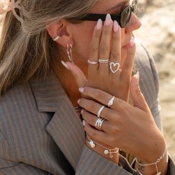 "Sabrina" Classic ring with white stones in sterling silver