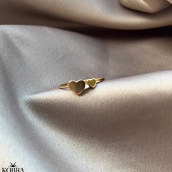 "Lila" enkel guld ring med hjerter