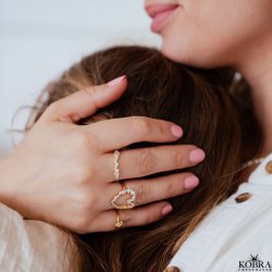 "Mikami" 18 carat gold plated ring with white stones