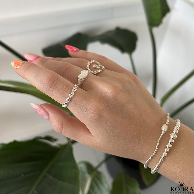 "Esther" Crushed Heart Ring i sterling slv