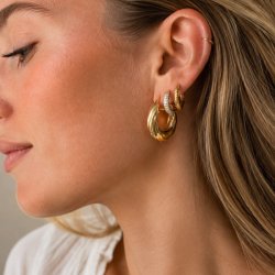 "Levine" 18 karat guldpl�terade "crushed" hoops