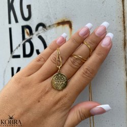 "Blazing star" zodiac necklace in 14 carat gold plated