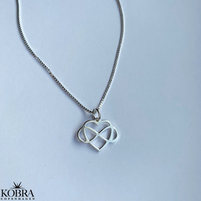 "Infinity Heart" hndlavet slv halskde