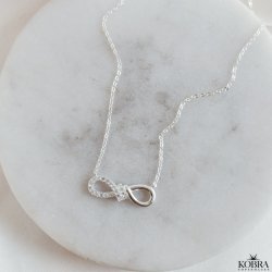 "Ever" infinity halskæde i sølv med funklende sten