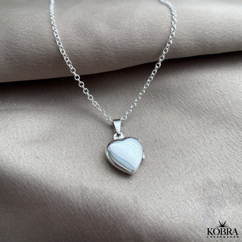 "Jasmin" hjerte medaljon i slv